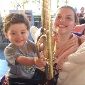 Meet your Posher, Analuisa